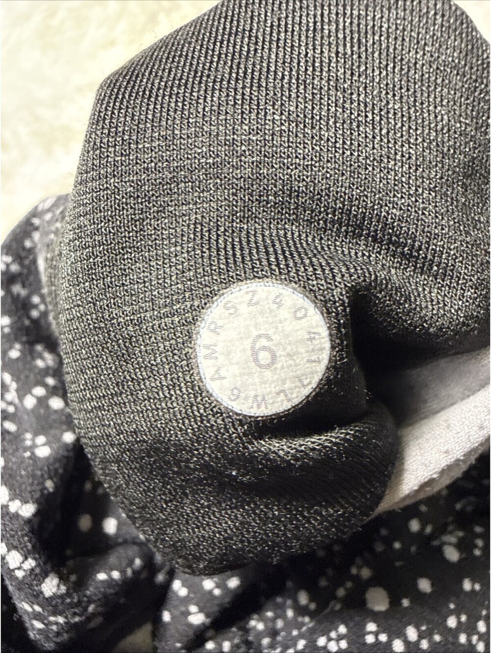 lululemon athletica Wunder Under Polka Dot Leggings 6 (0110) - Picture 4 of 4